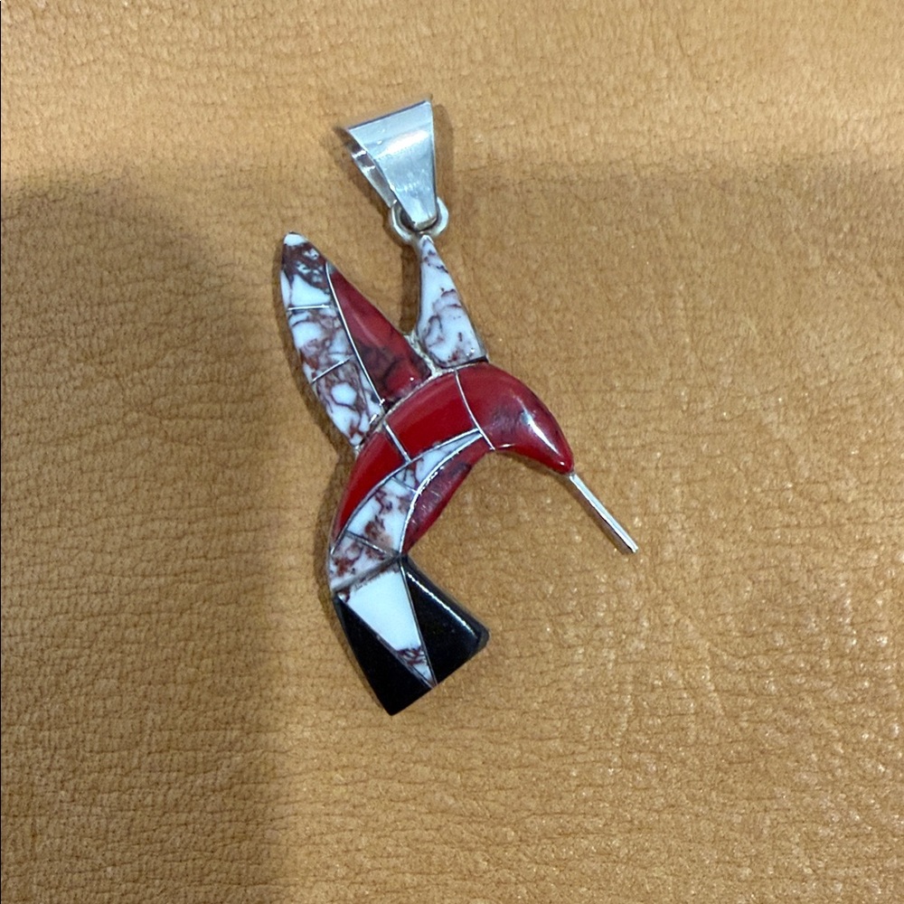 Red, Black & White Inlay Hummingbird Pendant Necklace